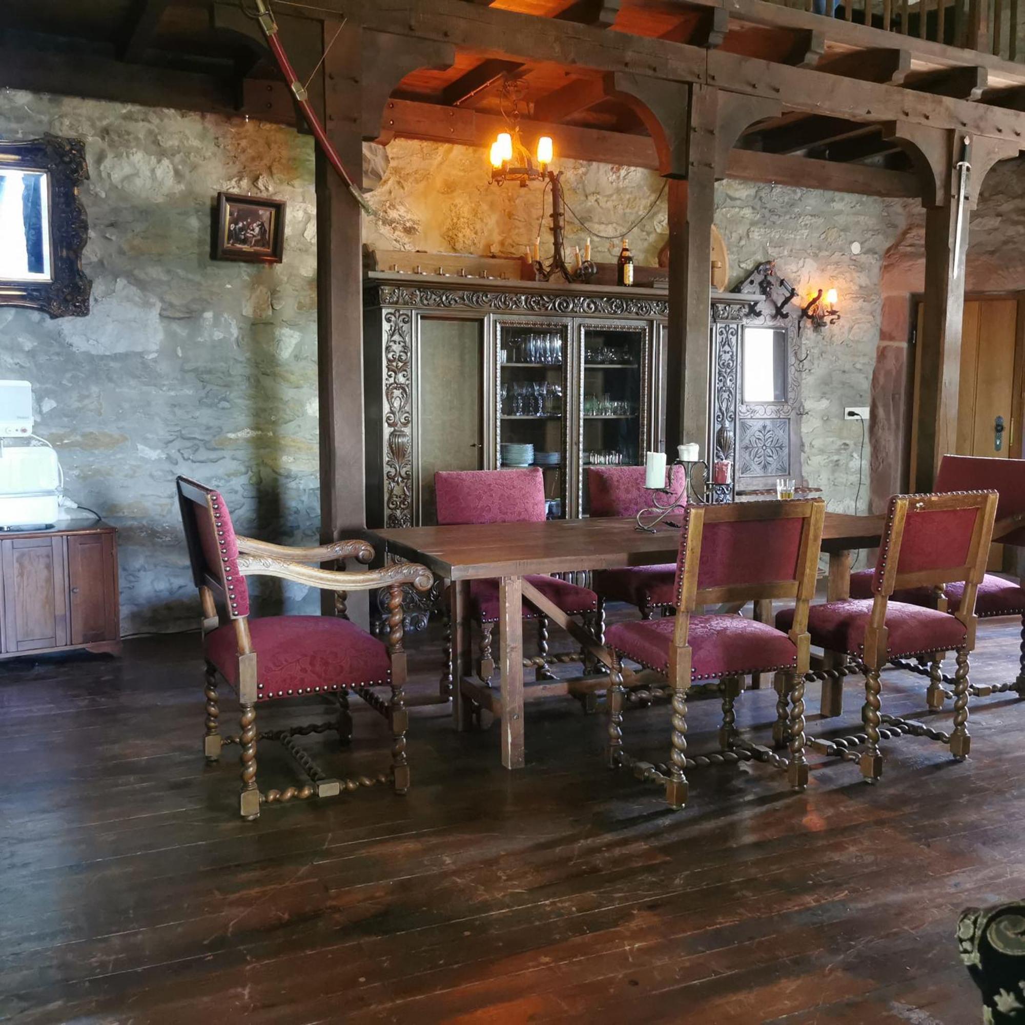 Burg Hermannstein - Rittersaal Вецлар Экстерьер фото